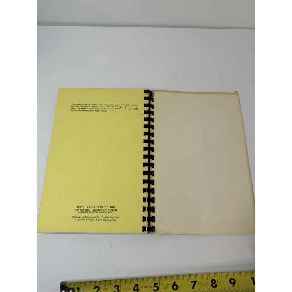 What's Cooking in Puerto Vallarta 1978 spiralbound Jalisco Mexico recipes